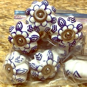 Ceramic Cabinet Pulls/ Furniture update